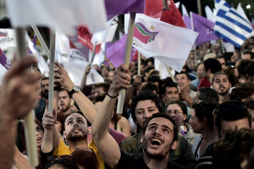 MW-DB900_syriza_ZG_20141218155027